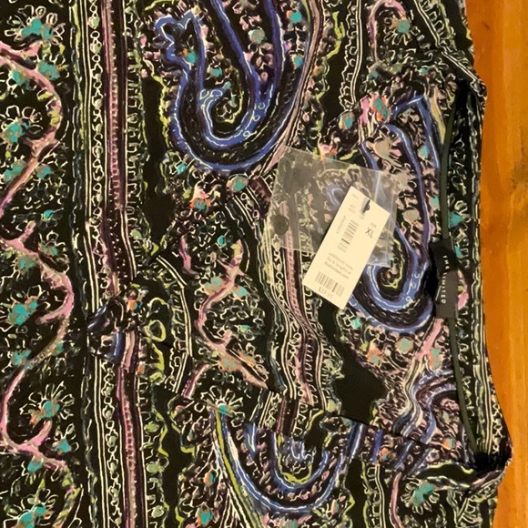 NWT Express Long sleeve tunic. Black w/multi color design XL. - Picture 7 of 11